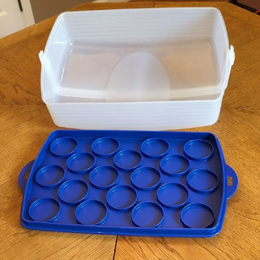 Tupperware Cake Taker And Cupcake Storage Container & Carrier